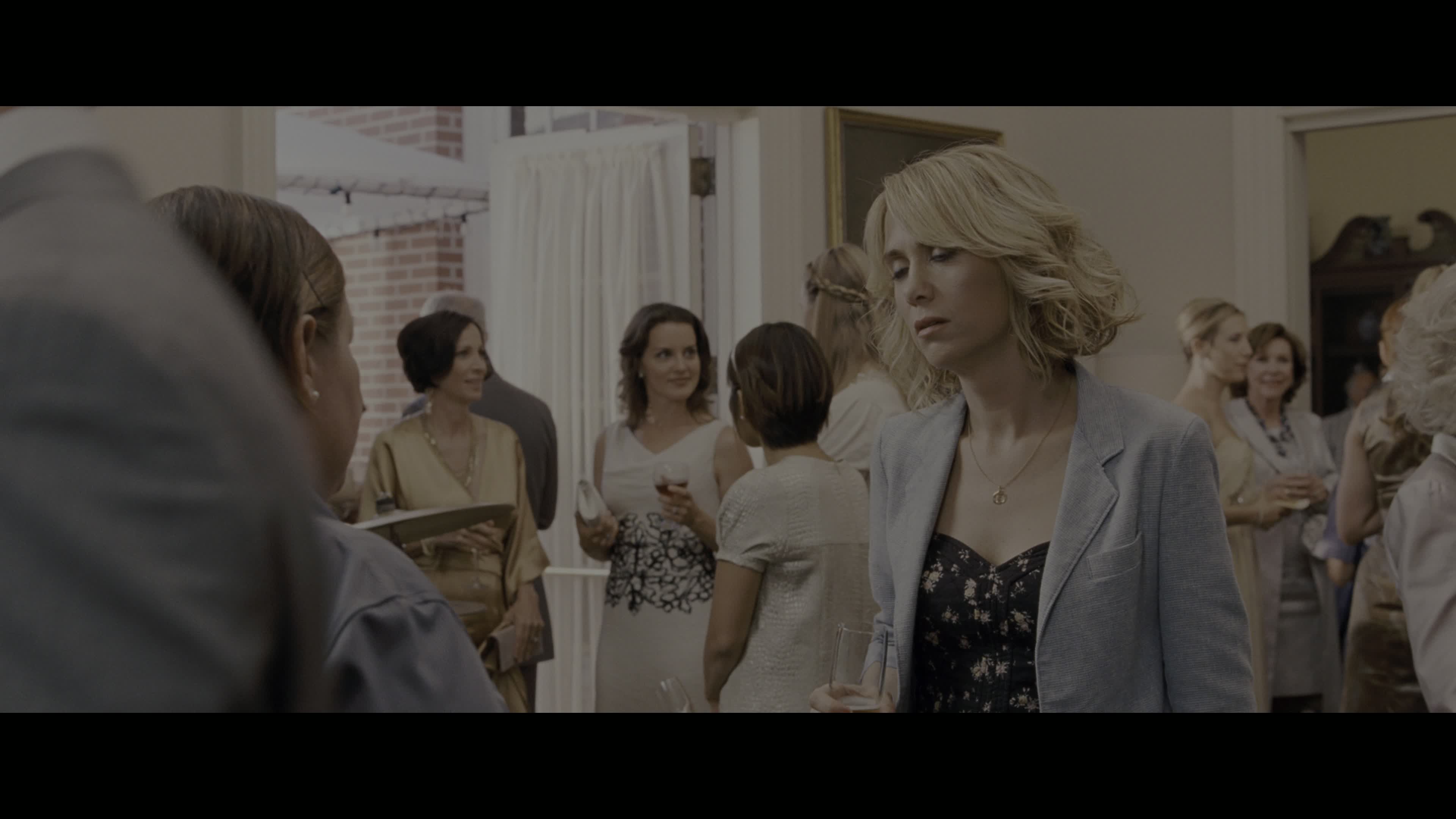 Bridesmaids2011Unrated2160pUHDBlurayRemuxDVHDRHEVCTrueHDAtmos71CiNEPHiLESmkv05092026085814-002.jpg